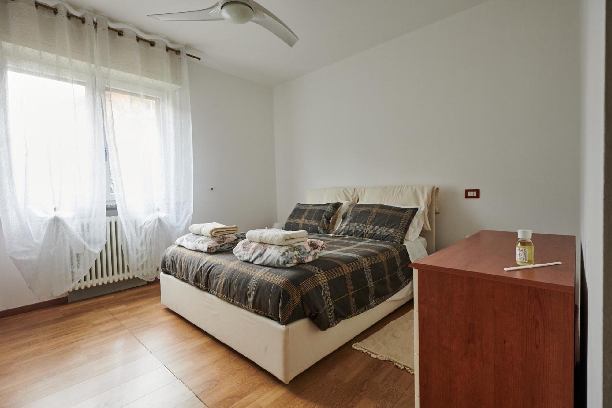 Appartement La Casa Di Pippo à Bergame Extérieur photo